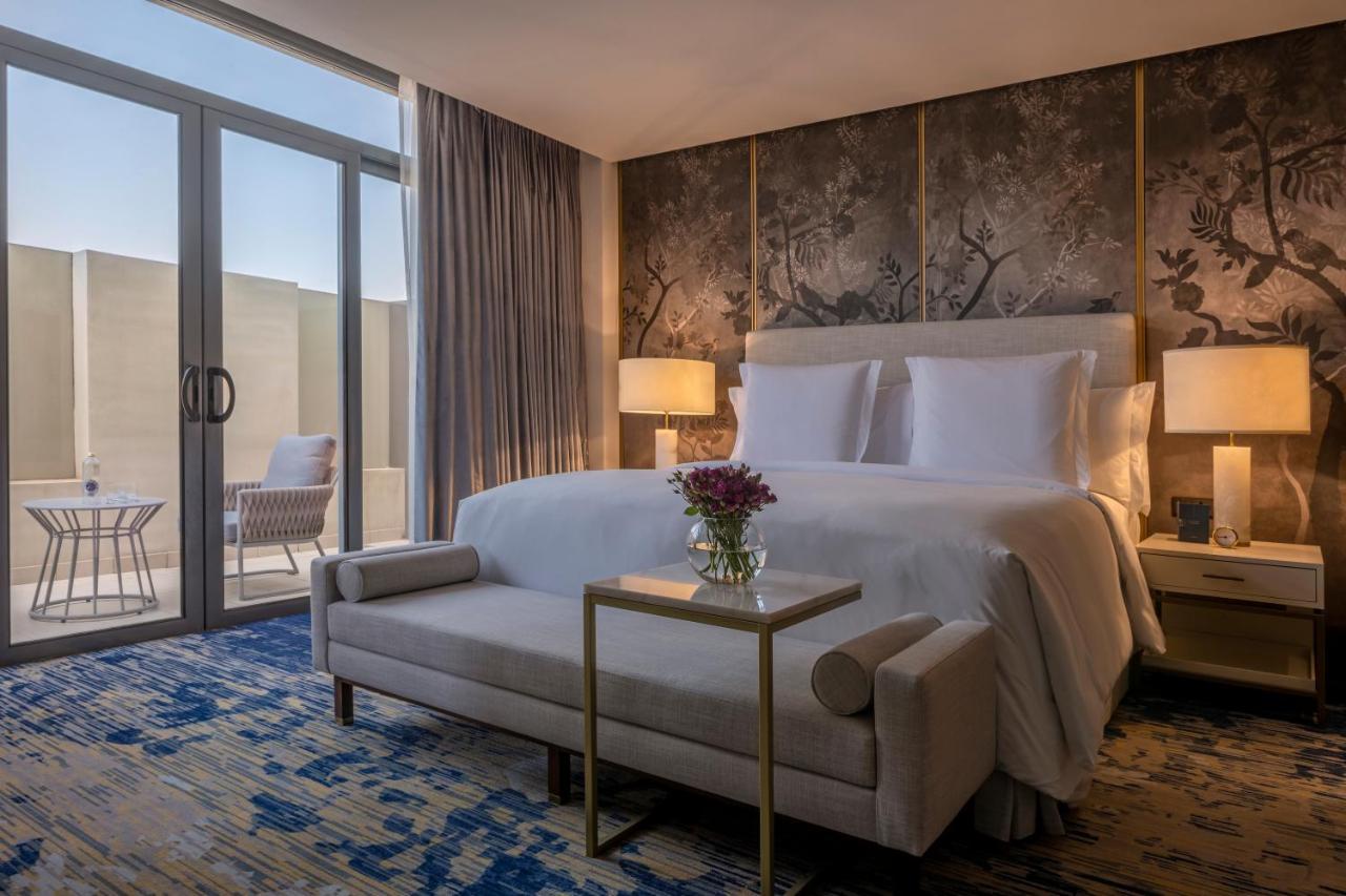 Jareed Hotel Riyadh Exterior photo A bedroom at the hotel