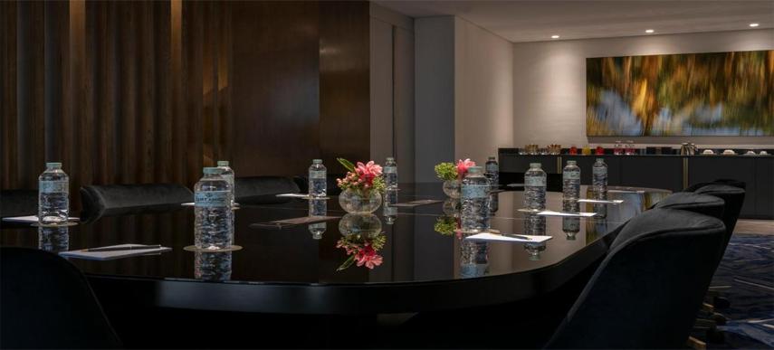 Jareed Hotel Riyadh Exterior photo Meeting room at the hotel